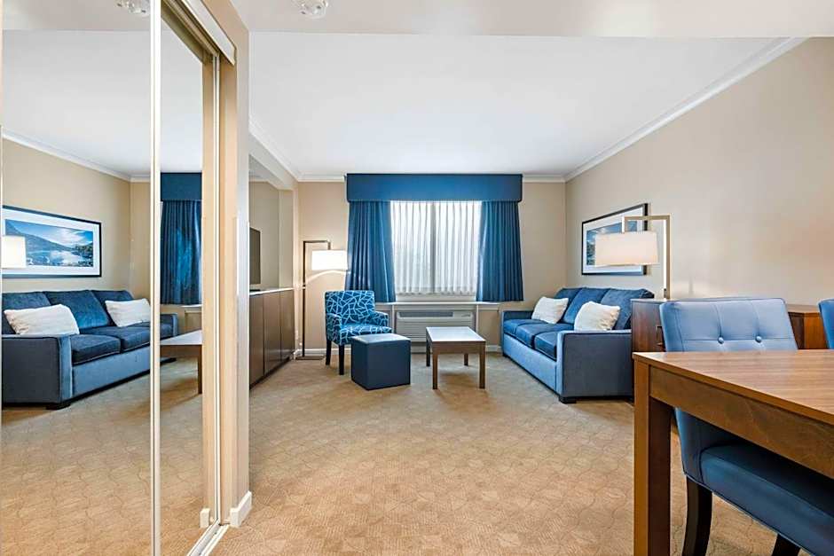 Best Western Plus Columbia River Hotel