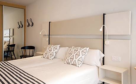 Deluxe Bungalow with Sea View