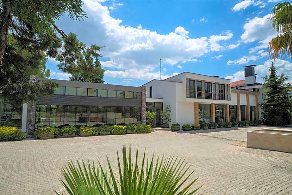 Herakles Thermal Hotel