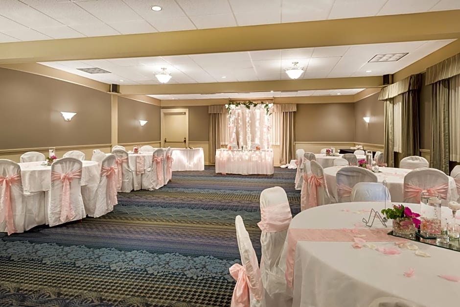 Ramada Plaza by Wyndham Portland