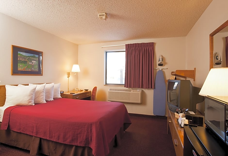 Super 8 by Wyndham Brattleboro