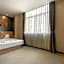 Kaiping Sanbu Junying Hotel