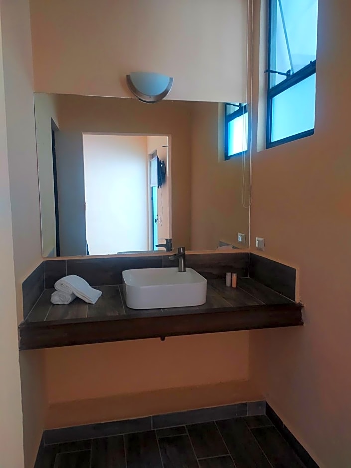 Oxi Hotel