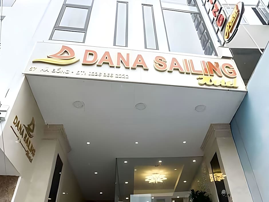 Hotel DaNa Sailing