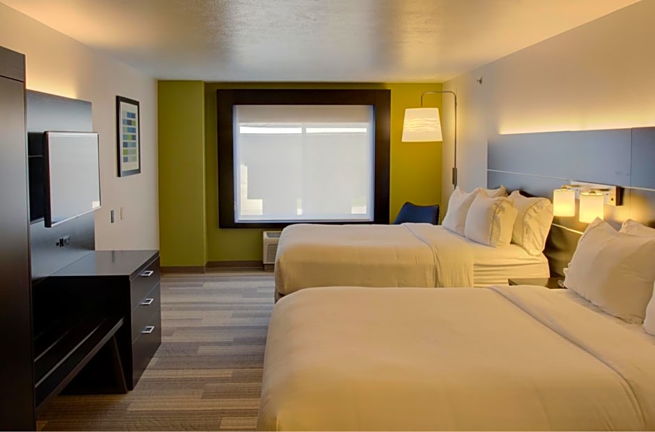 Holiday Inn Express Hotel & Suites Le Mars By IHG