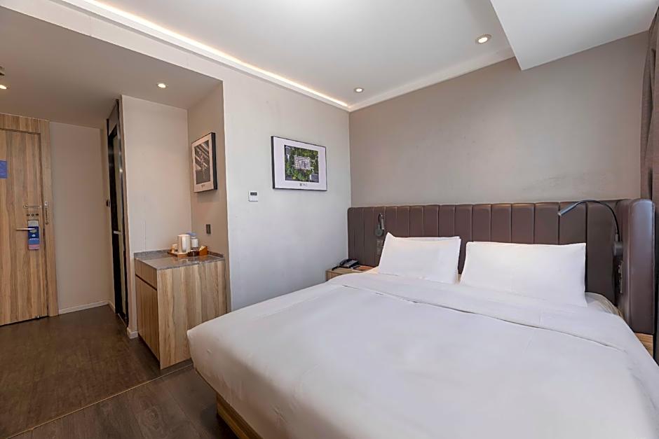 Hanting Premium Hotel Nanjing Zhongshan Dong Road Presidential Palace