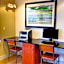 Holiday Inn Express & Suites Sioux Center By IHG