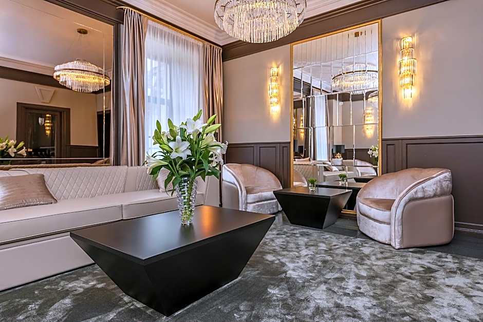 St Palace hotel