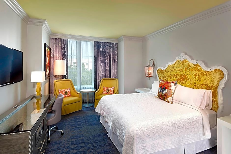 Grand Bohemian Charleston, Autograph Collection