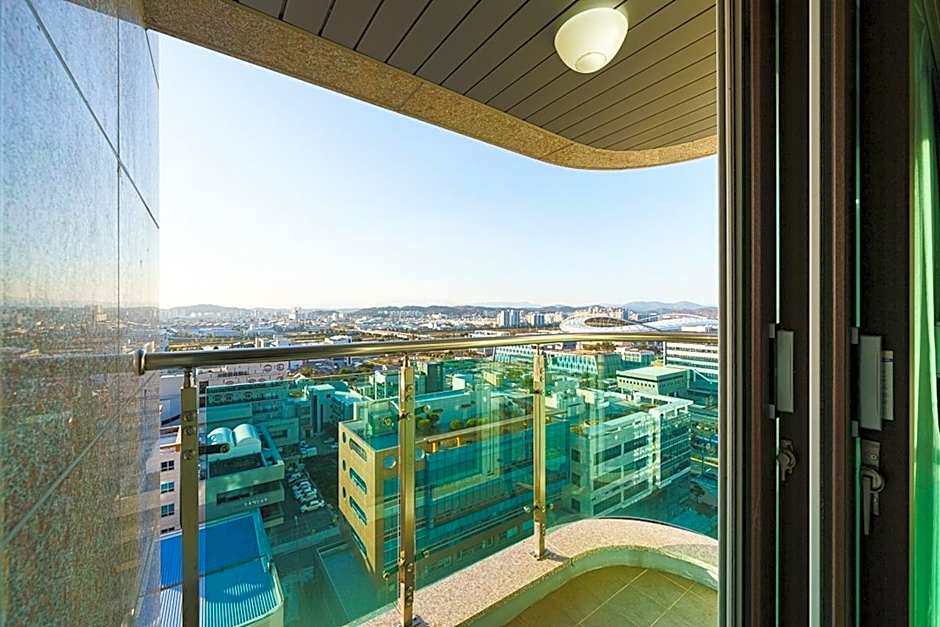 Jinju Raon Stay In Perla