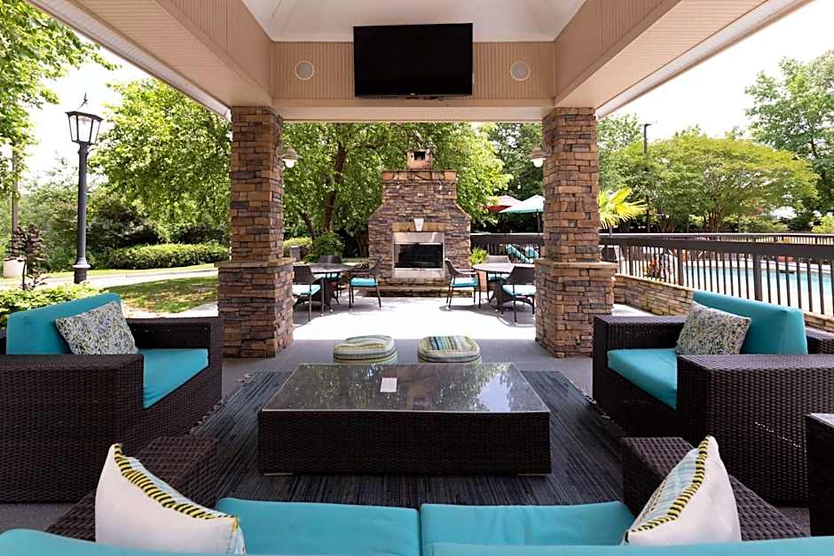 Hampton Inn By Hilton Columbia I-26/Harbison Blvd.