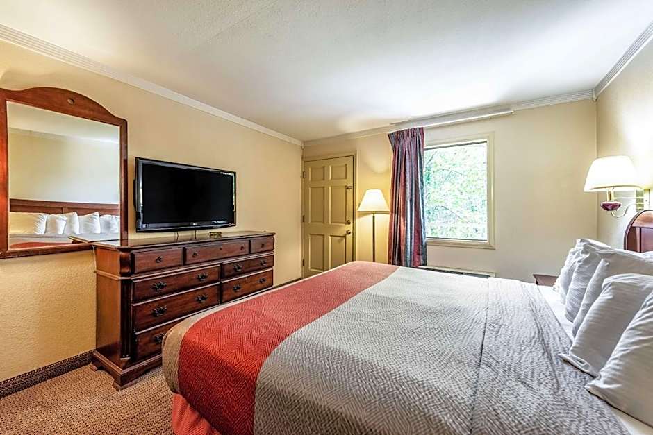 Motel 6 Gatlinburg Smoky Mountains