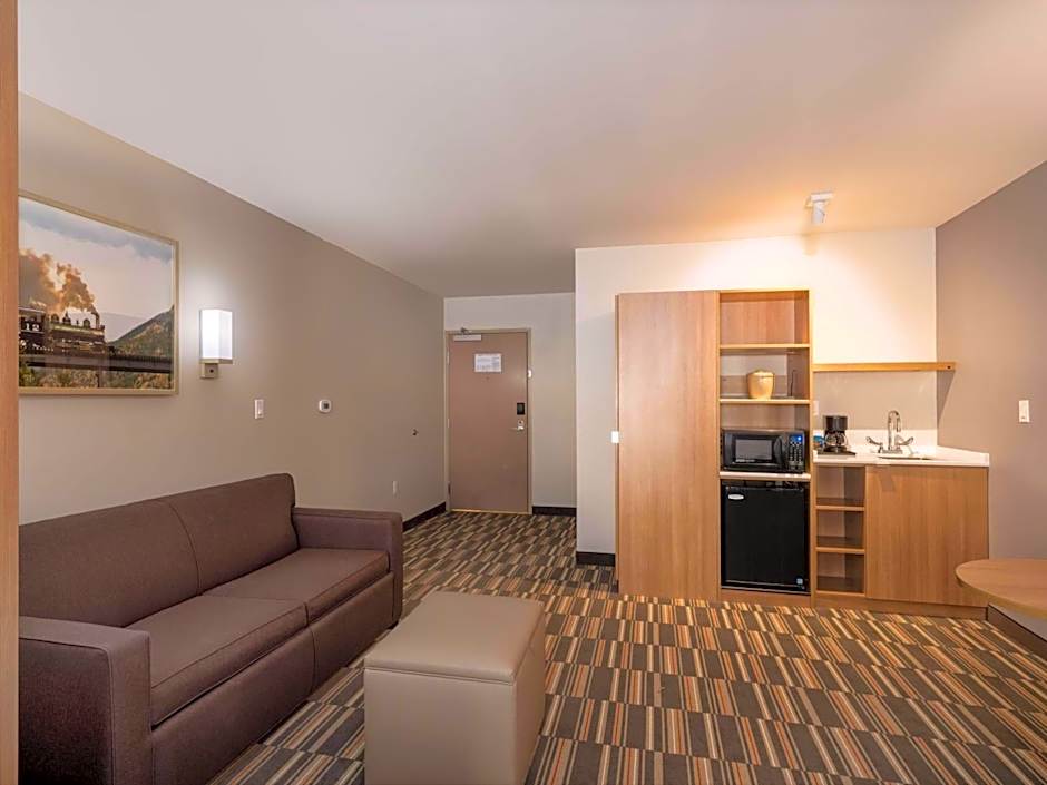 Microtel Inn & Suites by Wyndham Georgetown Lake