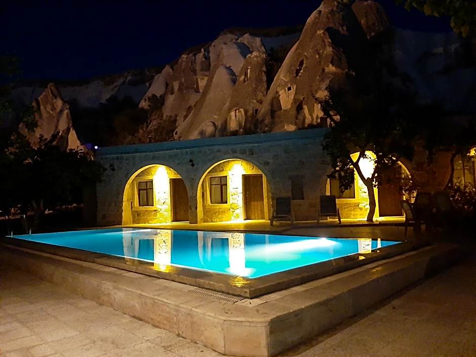Seven Rock Cave Hotel