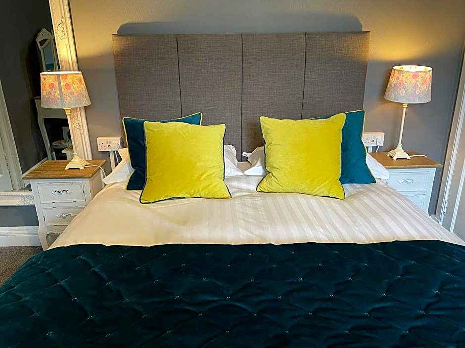 The Original Rosslyn Inn