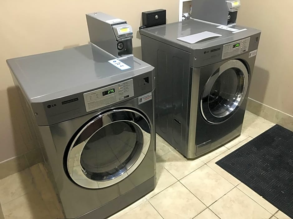 Holiday Inn Express & Suites Havelock Northwest New Bern By IHG