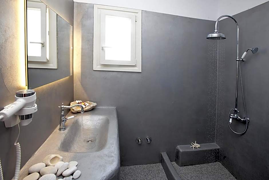 Naxos Euphoria Suites