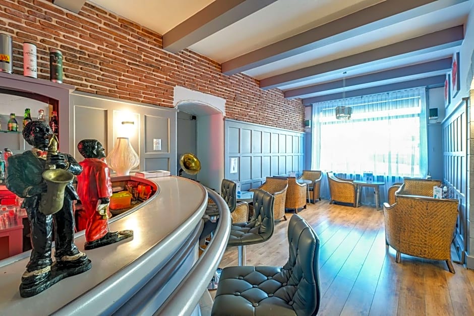 Brit Hotel Roanne - Le Grand Hôtel