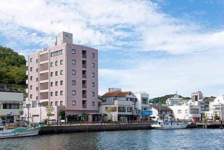 Iki Marina Hotel