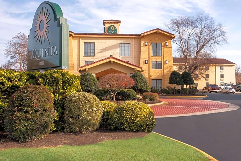 La Quinta Inn & Suites by Wyndham Norfolk Virginia Beach