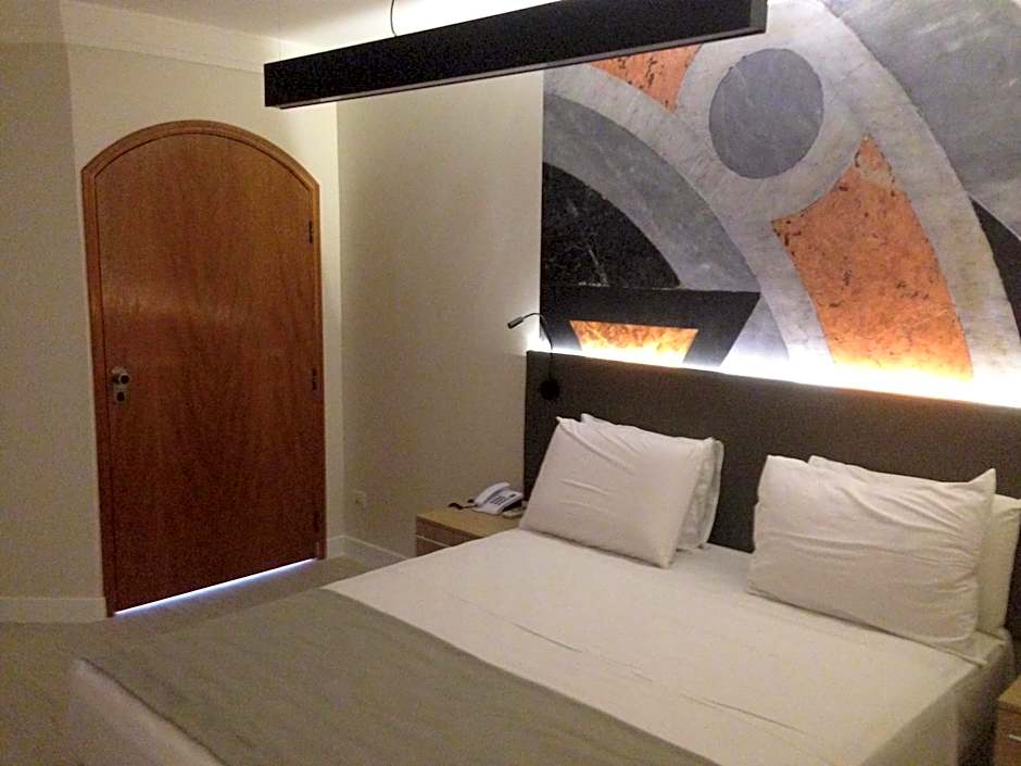 Cosmopolitan Praia Flat