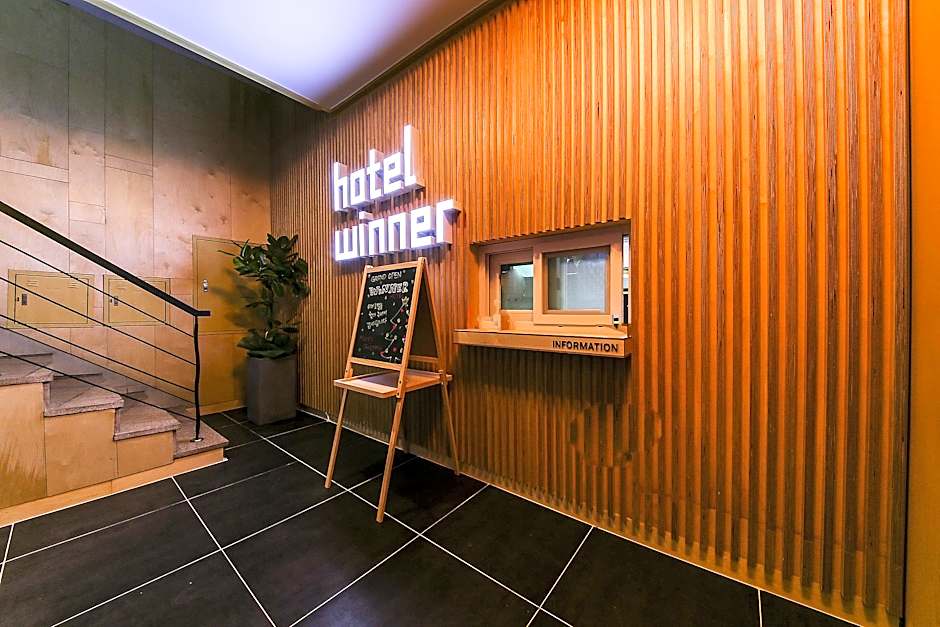 Winner Hotel