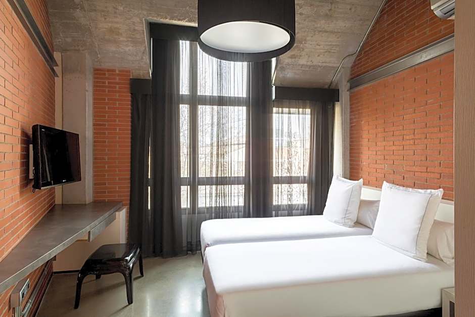 Barcelona Apartment Republica