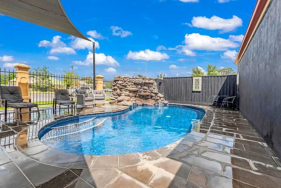 Georgian Motor Lodge