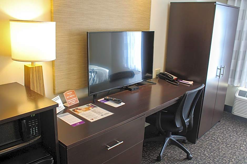 Sleep Inn Bend Crossroads Plaza