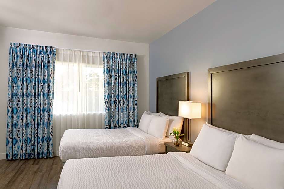 Beachfront Inn and Suites at Dana Point