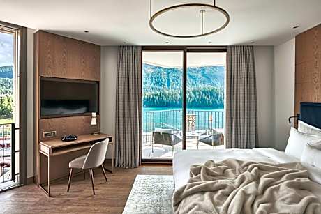 Deluxe Junior Suite - modern Grace Wing