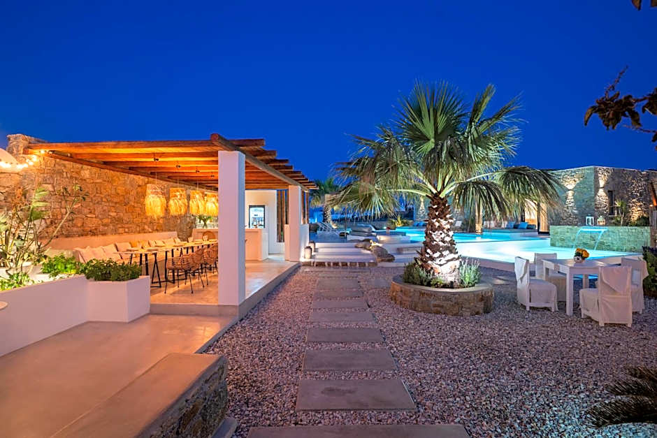 Myconian Theros Luxury Suites