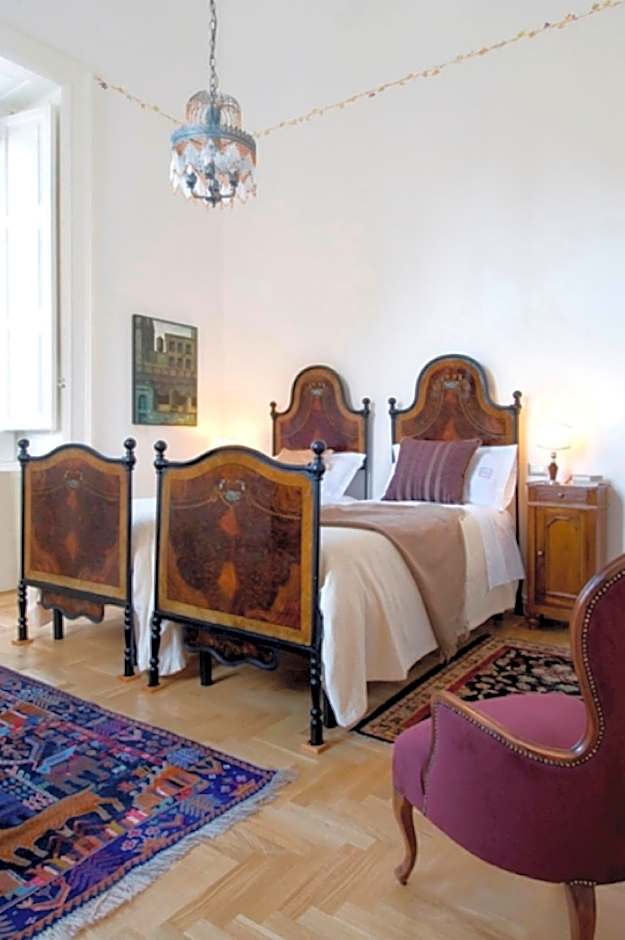 Palazzo De Giorgi B&B