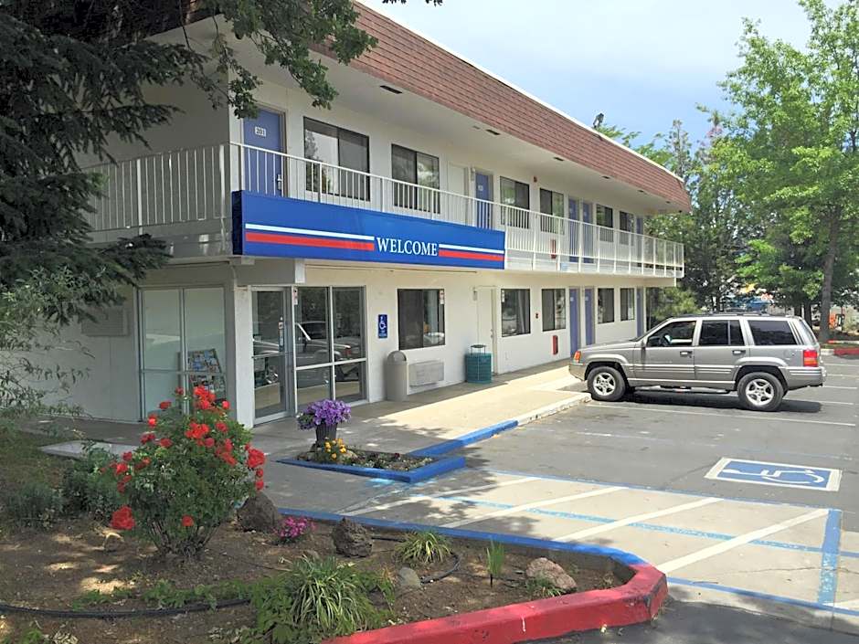 Motel 6-Yreka, CA