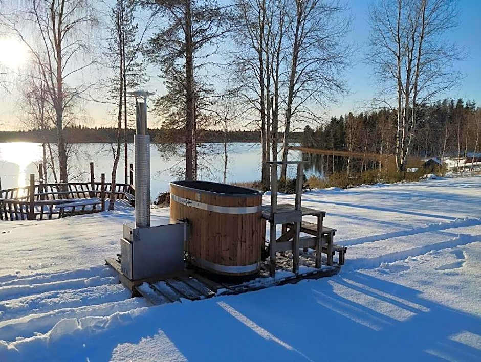 Rafi - The Village of Silence, Aurora Cabin 4