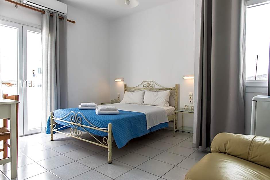 V-Rooms Accommodations – Pollonia