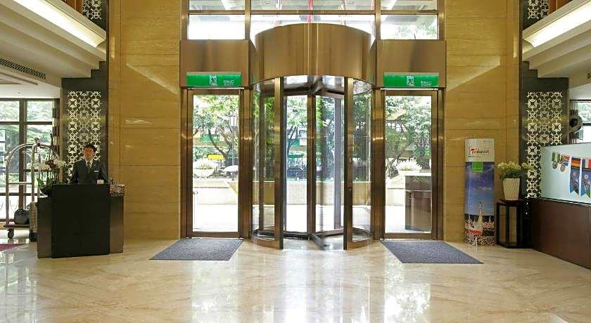 Fullon Hotel Taipei, Central