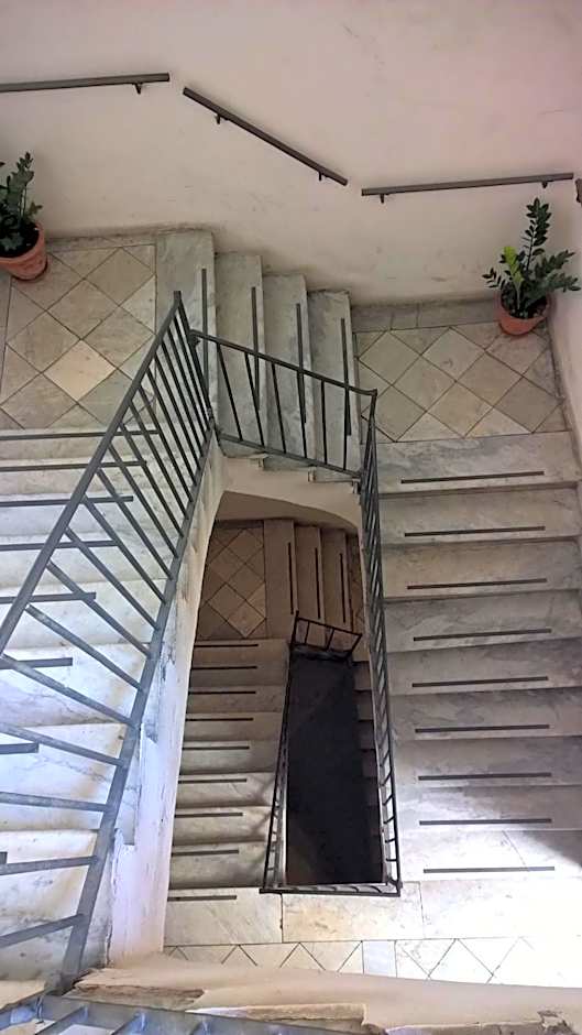 Amenano Apartments