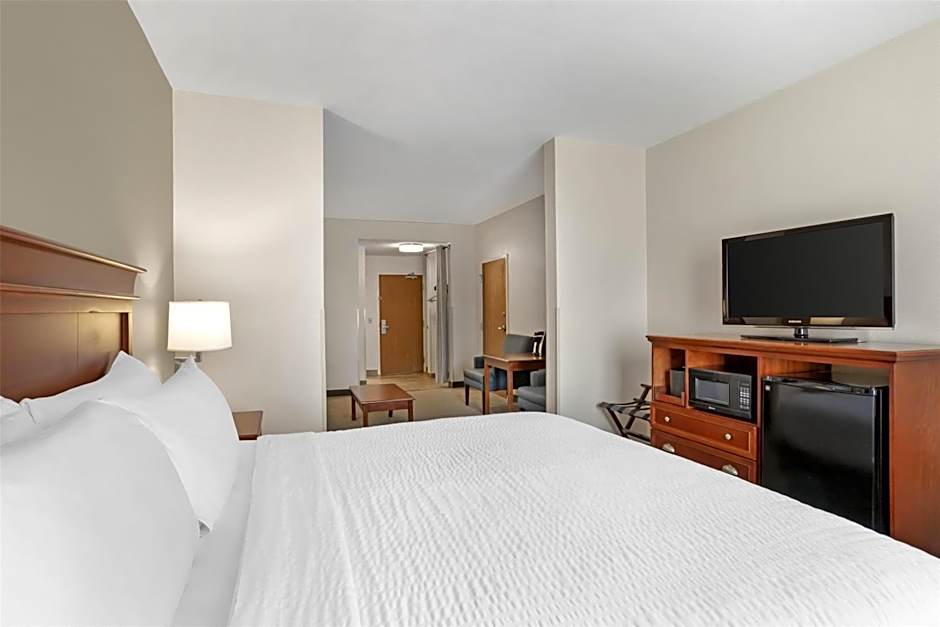 Best Western Plus Executive Hotel And Suites
