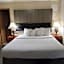 Lavissh Inn and Suites