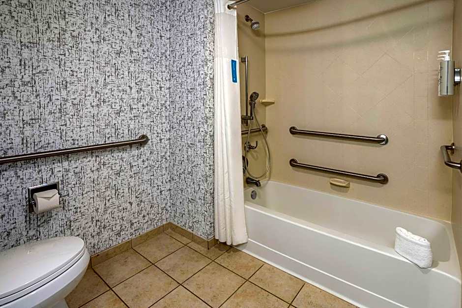 Hampton Inn By Hilton Birmingham Leeds