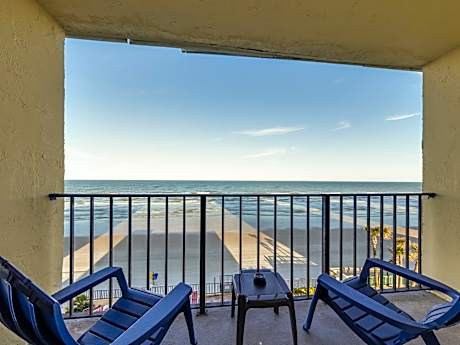 Oceanfront Room with Two Queen Beds