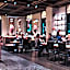 Next Hotel Melbourne, Curio Collection by Hilton