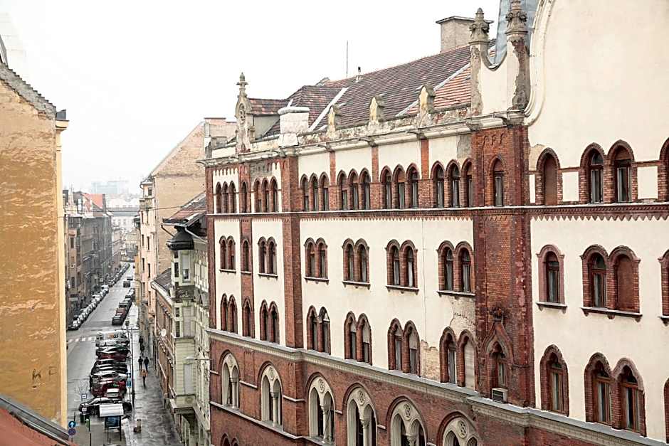 Maverick Central Market
