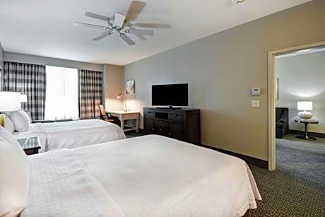 Queen Suite with Two Queen Beds - Hearing Access/Non-Smoking