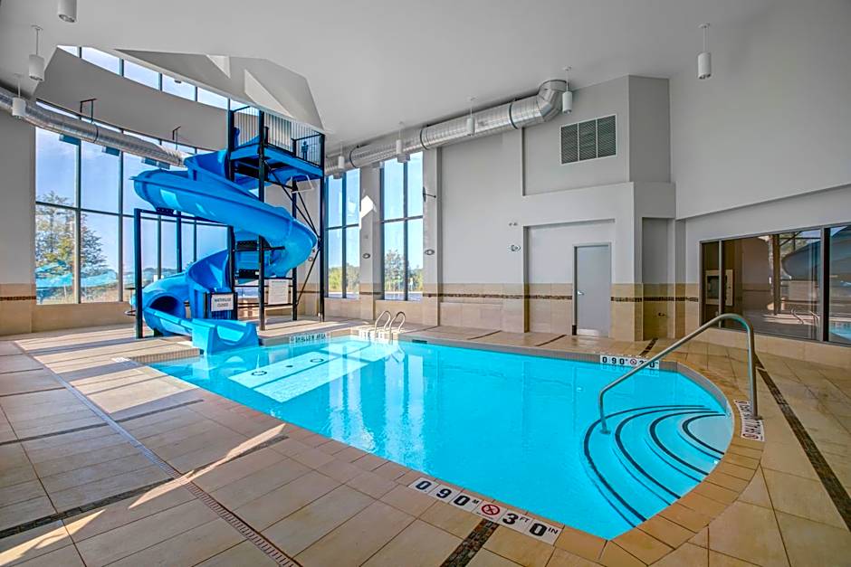 Holiday Inn Express Hotel & Suites - Woodstock By IHG