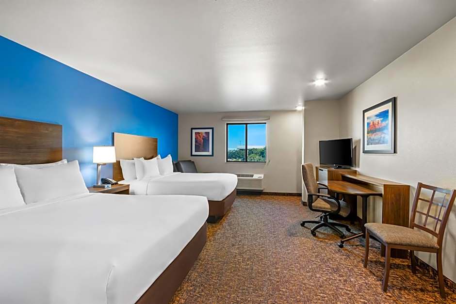 Sonesta Simply Suites Avondale