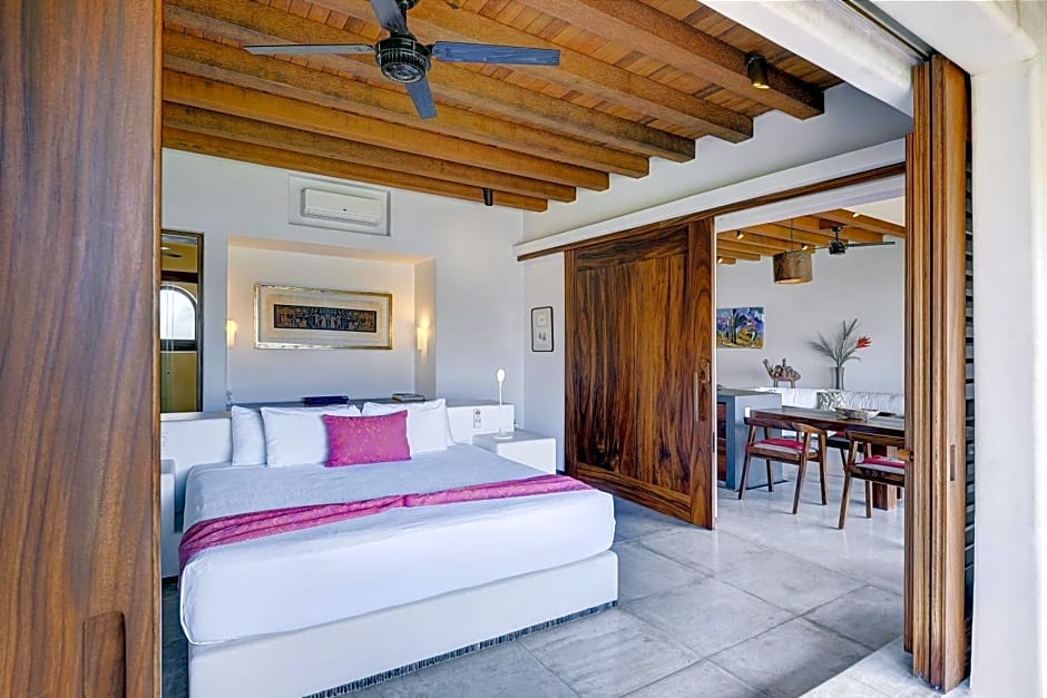 Las Palmas Luxury Villas