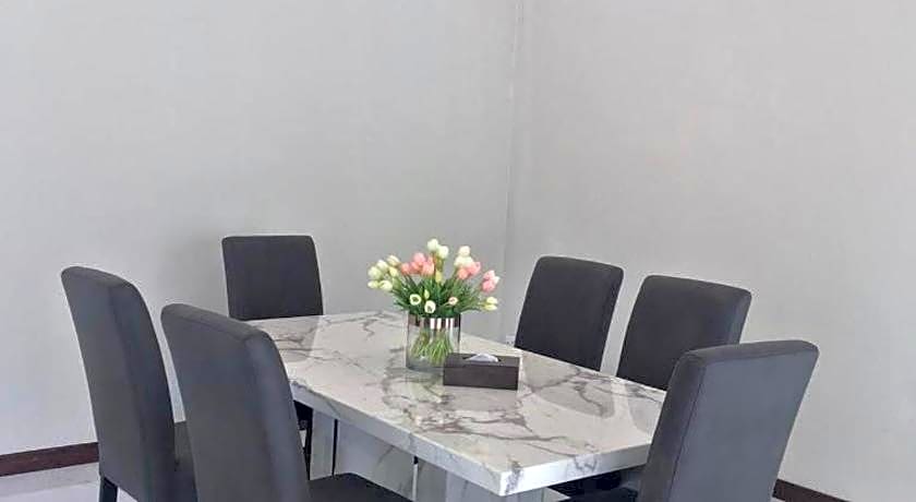 Green World Palace Hotel