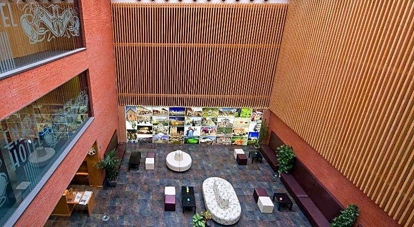 Hotel Enara